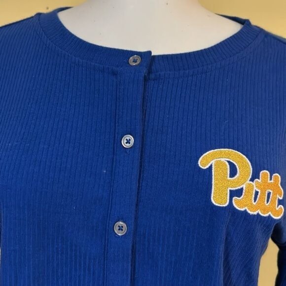 Pitt Panthers Waffle Knit ribbed cropped Cardigan medium NWOT - Picture 4 of 8